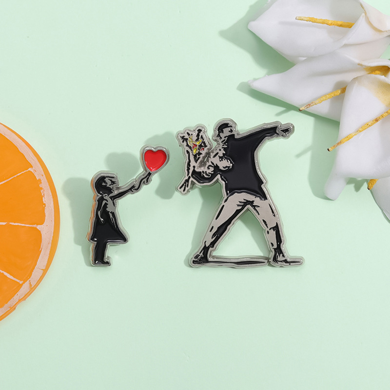 5 Styles Sculpture Enamel Pins - Sewing Label 评论和价格