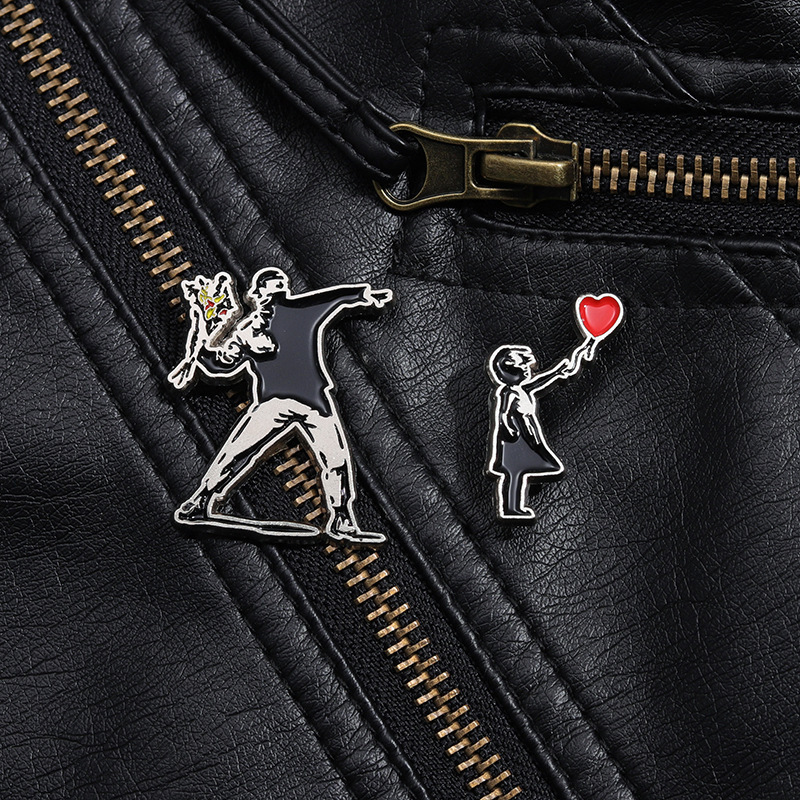5 Styles Sculpture Enamel Pins - Sewing Label 评论和价格