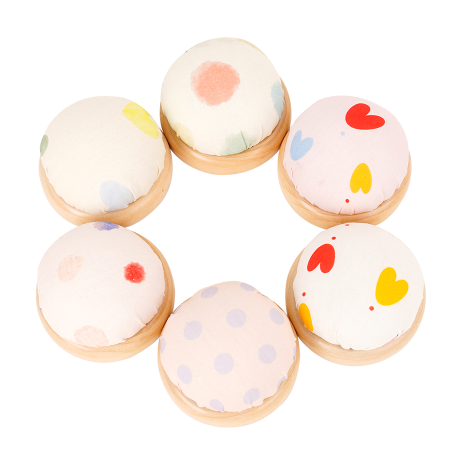 1pc Small Fresh Style Fabric S - Sewing Pin Cushion 评论和价格
